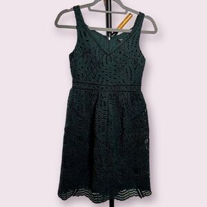 Ann Taylor Emerald Green Crochet Lace Dress 00 Petite